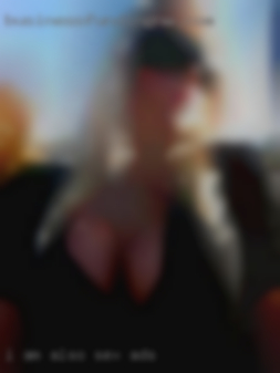 I am also comfortable in casual sex ads attire. I am also comfortable in casual sex ads attire.